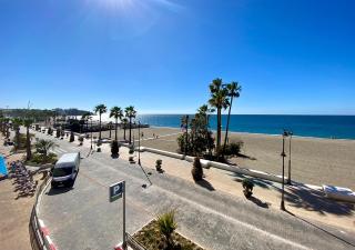 Primera Línea de Playa - Estepona - 0