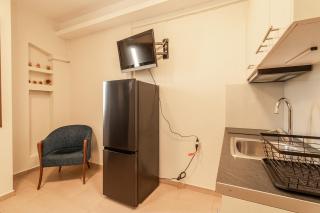 Dafni's Beachfront Luxury Studios - Nikiti - 9