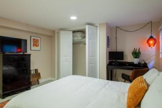 2-BR City Retreat Peace Privacy & Parking - Washington - 3