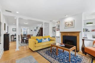 Historic & Modern Capitol Hill 2-BR Row Home - Washington - 0