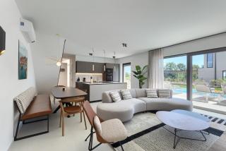 Beautiful Villa Vegt with pool in Labinci - Labinci - 5