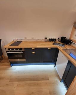 The Galloway Steading - The Fox's Den with Hot Tub and Fire Pit - Glenluce - 5