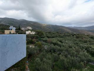 The view in Alika - Álika - 4
