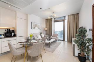 Chic 1BR in The Residence at Marina Gate 2, Dubai Marina by Deluxe Holiday Homes - Dubai - 2