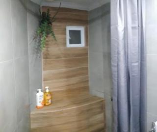 Youth Loft in Ano Poli - 3
