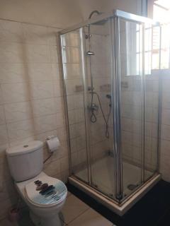 Duplex meublé 5 chambres, piscine, ménagère, voiture à louer Douala Yassa - Tigson - Douala - 4