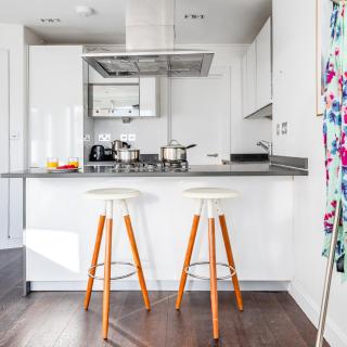 Chic 1 bed apartment in Kings Cross Farringdon - 1