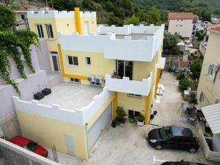 Apartmants Micki Tučepi - Tučepi - 4