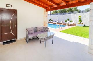 Marina Pool Villa Hanioti 3 bedrooms 8 guests - Hanioti - 2