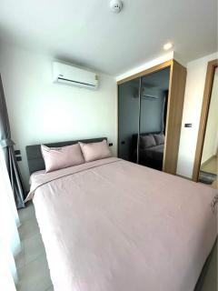 Pattaya Beach Haven - 9
