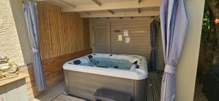 gite LAPAZ/jacuzzi privé/piscine - Draguignan - 8