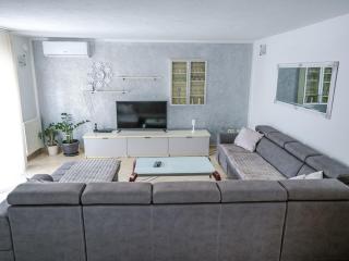 Holiday Home Secret Gem by Interhome - Donji Proložac - 8