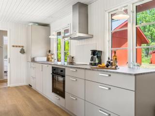 Holiday Home Gubbe - 300m from the sea by Interhome - Neksø - 2