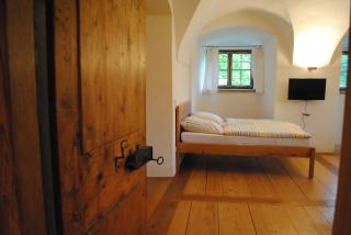 Schloss Hofstetten Ingerle-Klause - - 1