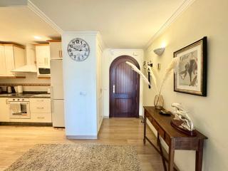 Simply Astonishing Location - Benalmádena - 4