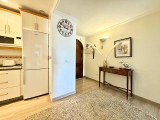 Simply Astonishing Location - Benalmádena - 3