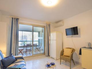 Studio Les Regates-4 by Interhome - Hyères - 7