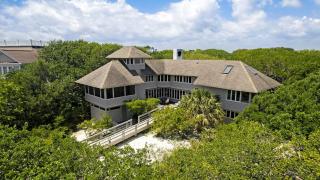 The Nautilus home by Peace Vacations - 0