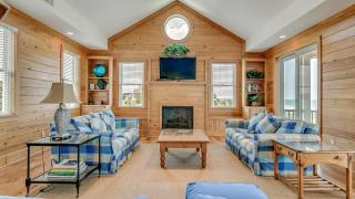 Mr, Bugs Summer House home by Peace Vacations - 4