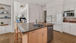 Ocean Ease home by Peace Vacations - 3