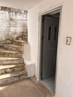 Private Central Room - Sarandë - 8