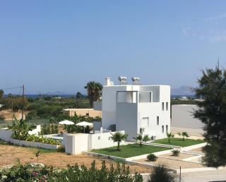 Design villa with private pool and sea view - 9