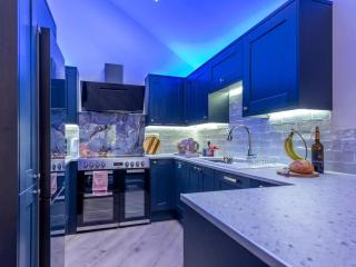 Pass the Keys Modern and Stylish Bungalow - Stafford - 3