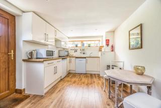 Charming Annexe Lodge with Parking Pass The Keys - Midhurst - 2