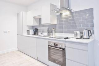 Pass the Keys Flat 8 · Charming 1 Bedroom Flat: Ideal Urban Oasis - Birmingham - 6