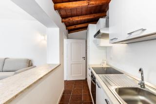 Fronte Mare Apartments & City Views - 7