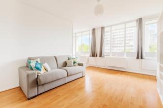 Studio with balcony near Paris - Bagnolet - 9
