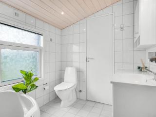 Holiday Home Adrienne - 240m from the sea by Interhome - Hirtshals - 4