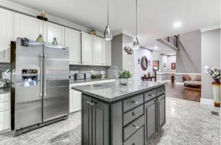 6BR Executive home - 7
