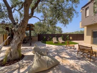 Villa Nous luxury - Skala Sotiros - 1