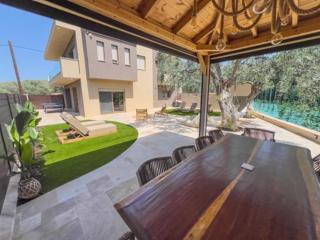 Villa Nous luxury - Skala Sotiros - 3