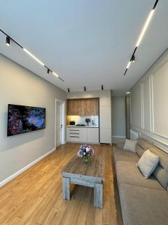 Home Side Apartment - Batoemi - 0