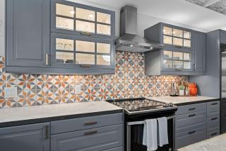 Claret House Full Kitchen and Private Hot Tub - Fredericksburg - 8
