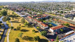 145 Fully Furnished 1BR Suite-Pet Friendly - 2