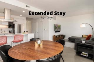 Modern Elegance on Linden - Walk, Bike Everywhere! - 9