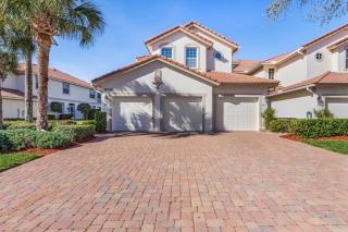 Crown Colony #101-16146 Mt, Abbey Way-15% off through Sept, 24' condo - Fort Myers - 4