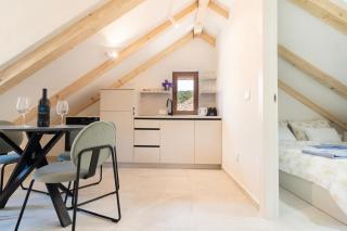 Apartmani Miro - Stomorska - 7