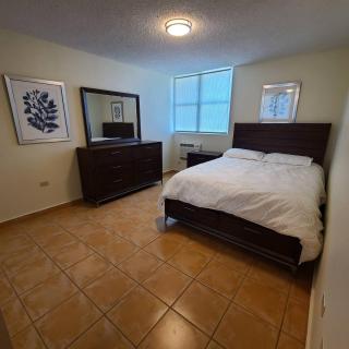 Family Friendly Escape, Pool & Close to Beach Fun - 6