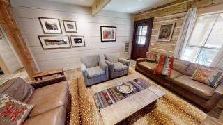 Chula Vista Cabin - Pet Friendly - WiFi - Washer - Dryer - Fireplace - Grill - Red River - 8