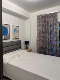 Seafront Lux Apartment - 5