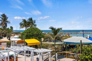 Ocean View Hotel Room with Balcony- 2 Full Beds #20 - Fort Pierce - 5