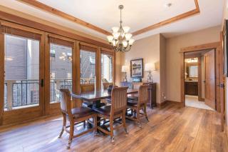 Catamount Lodge 308 by East West Hospitality - Truckee - 3