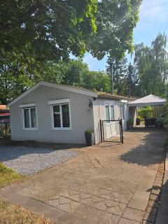 T'chaletje met hottub - Lanaken - 0
