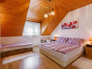 Holiday Home Kaiser by Interhome - Balatonfenyves - 1
