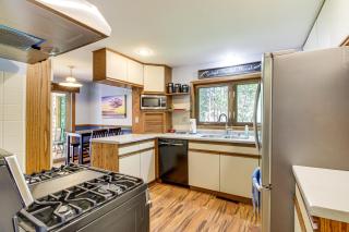Duluth Lake House - Walk to Beach and Boat Ramp! - 5