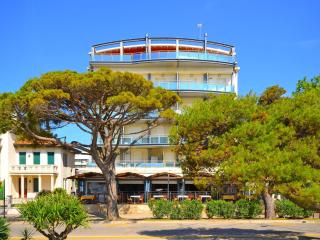 Apartment Sunbeach-1 by Interhome - Lignano Sabbiadoro - 0